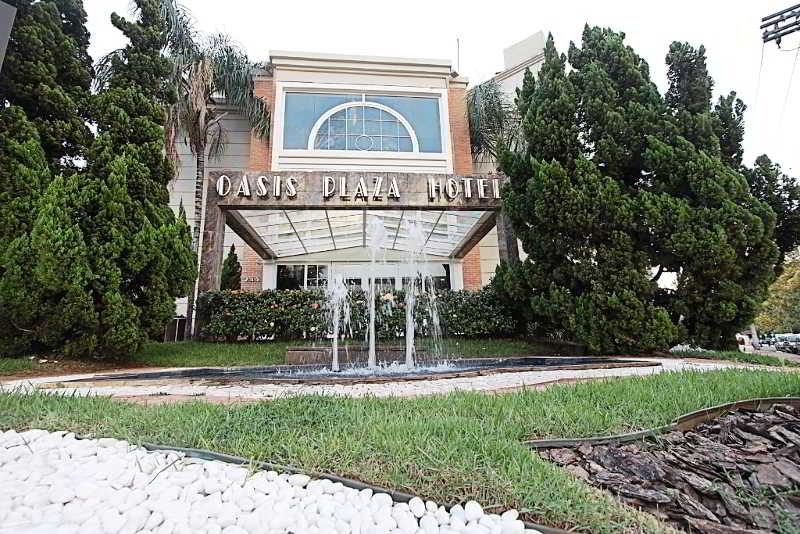 Hotel Oasis Plaza