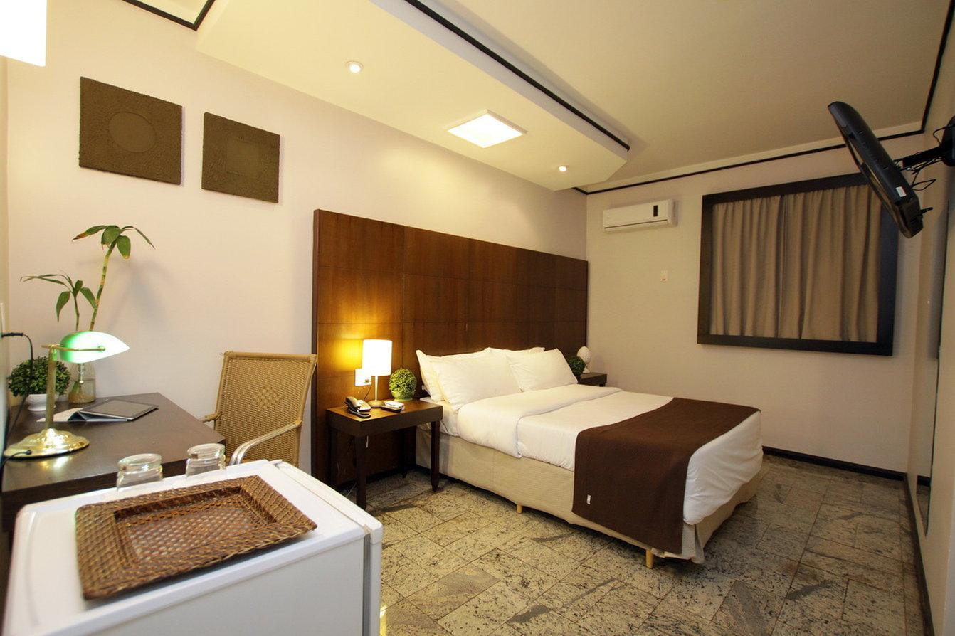 Oasis Plaza Hotel
